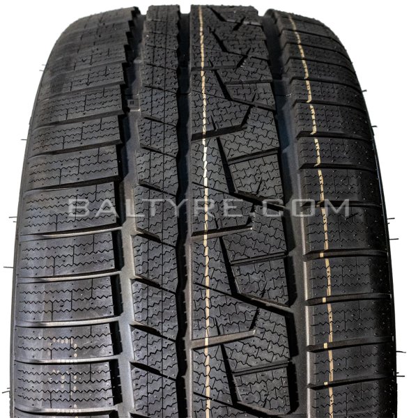 APLUS AP 215/45R17XL A702 91V 215 45 17  gumi